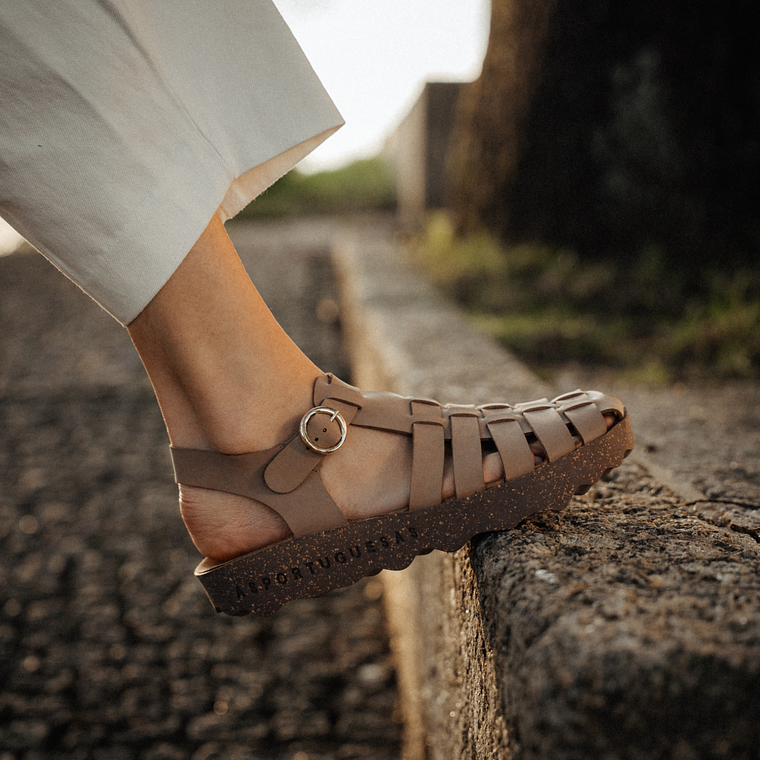 SANDÁLIAS CALIX BEIGE ASPORTUGUESAS 1