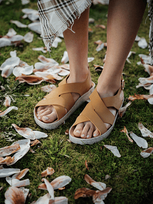 SANDÁLIAS CUSK CAMEL ASPORTUGUESAS