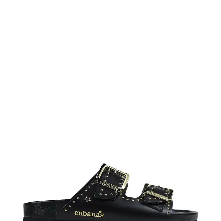 SANDÁLIAS AMÁLIA PELE PRETO COM FIVELAS E TACHAS DOURADAS CUBANAS  2