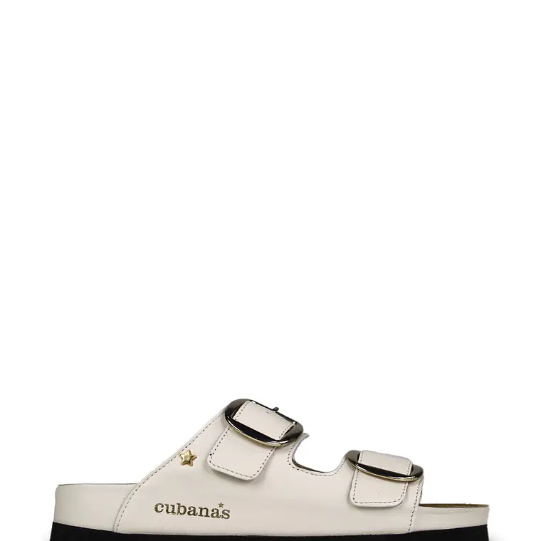 SANDÁLIAS AMÁLIA EM PELE BRANCA COM FIVELAS DOURADAS CUBANAS 1