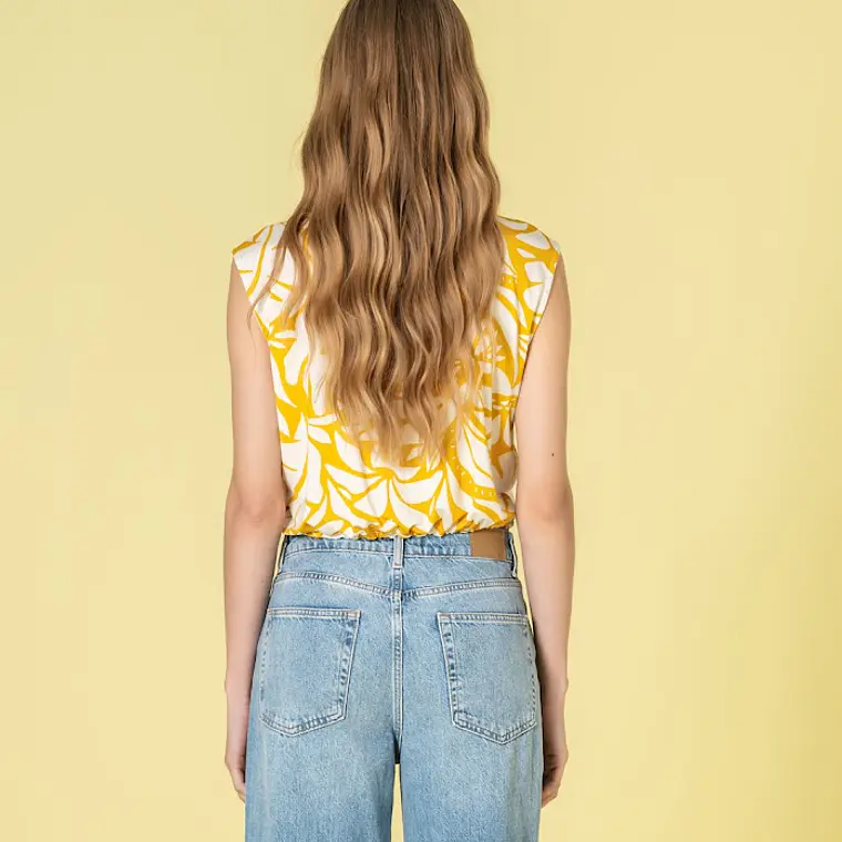 TOP ESTAMPADO EM MALHA FRIA RUGA 2