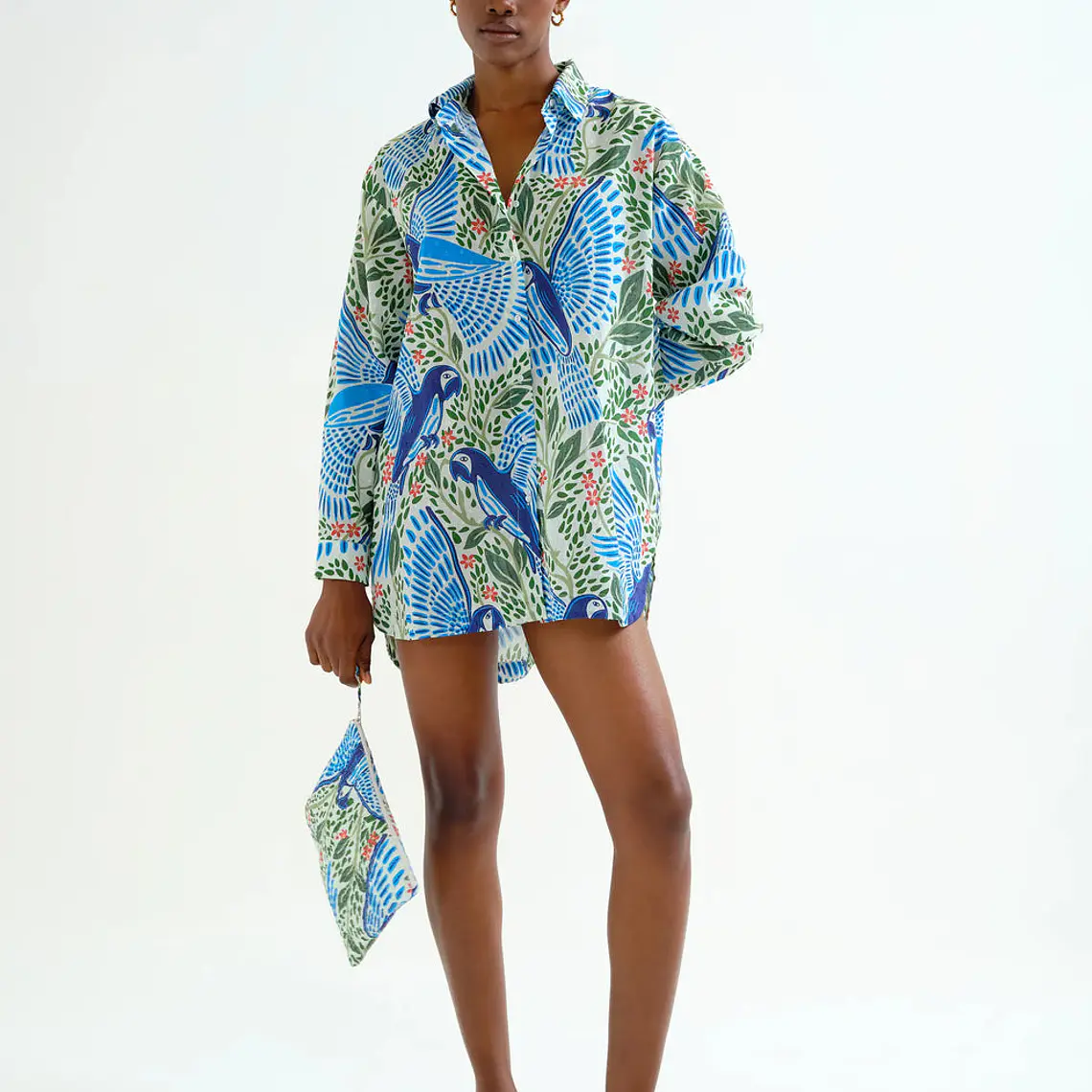 CAMISA OVERSIZE PAPAGAIO COMPAÑIA FANTASTICA 1