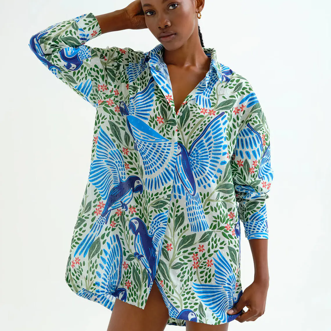 CAMISA OVERSIZE PAPAGAIO COMPAÑIA FANTASTICA 3