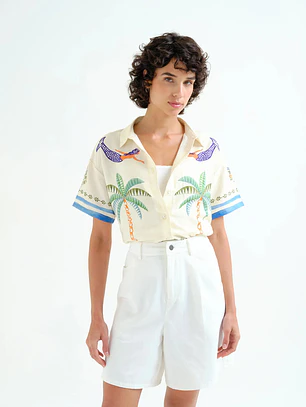 CAMISA ESTAMPADA SEREIAS COMPAÑIA FANTASTICA 