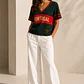 T-SHIRT COM FUNDO VERDE PORTUGAL - Thumbnail 1