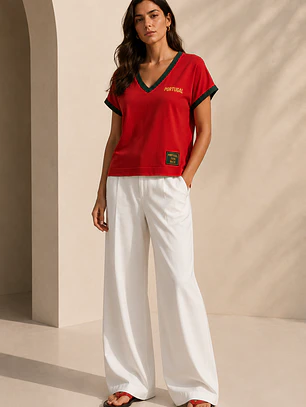 T-SHIRT COM FUNDO VERMELHO PORTUGAL - COPIE