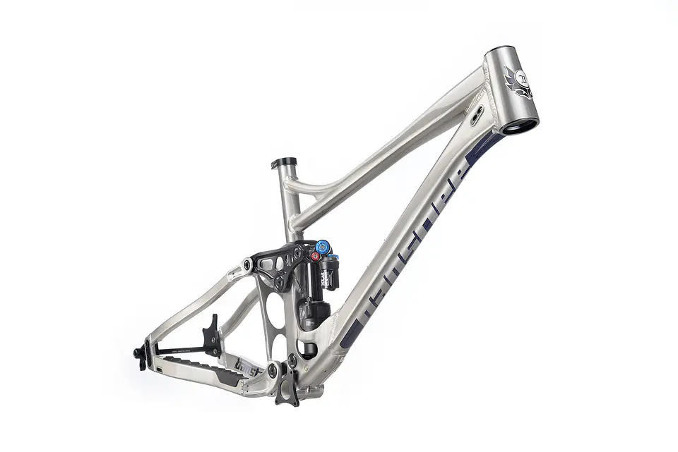 Cuadro de Enduro Banshee Rune V3.2 1