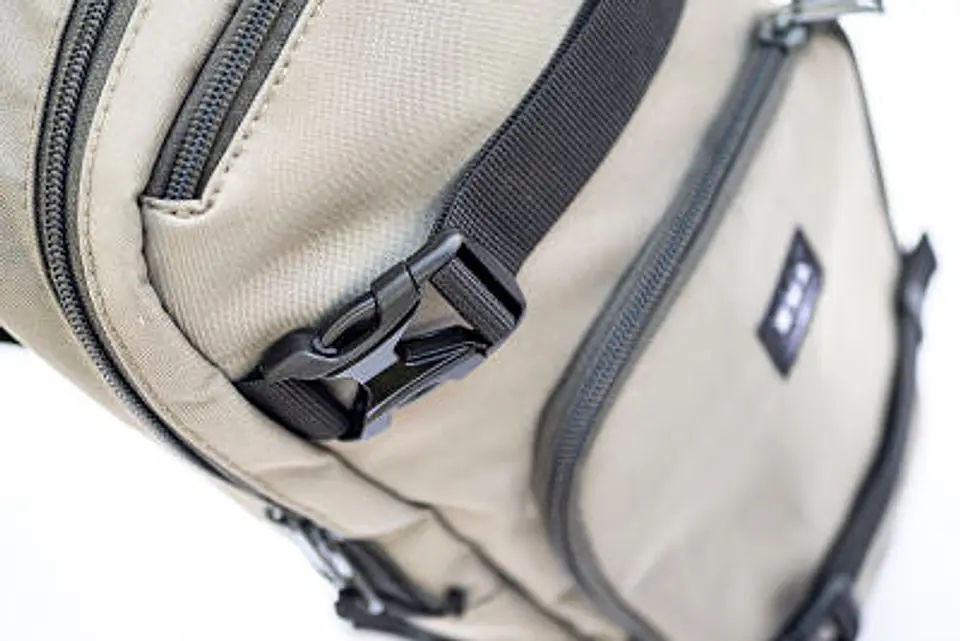Mochila KMA FALCO 5L con bolsa de hidratación 3