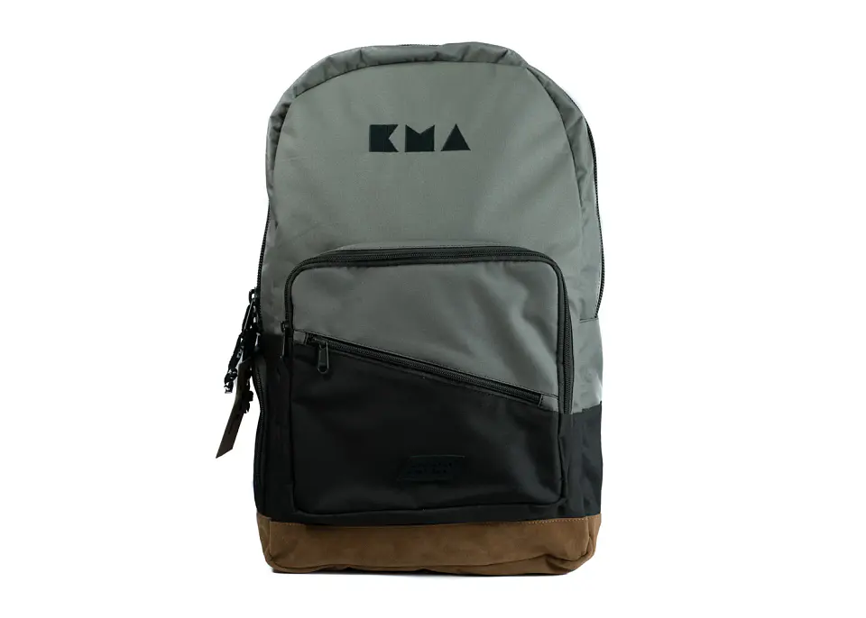 MOCHILA KMA COMPACT  26L Lifestyle 2