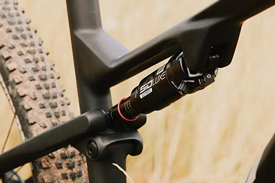 Bicicleta Sunn Shamann XC FINEST 9