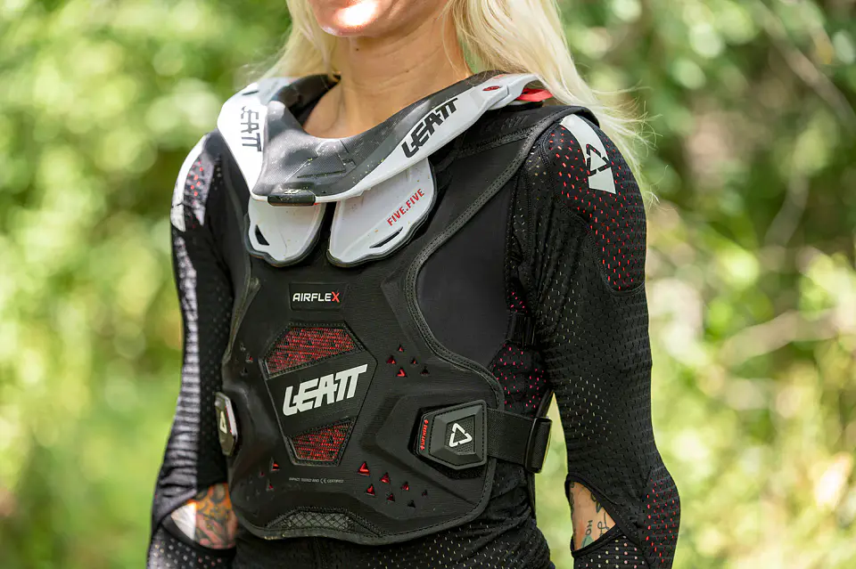 Jofa Mujer Espalda Pecho Leatt ReaFlex 3