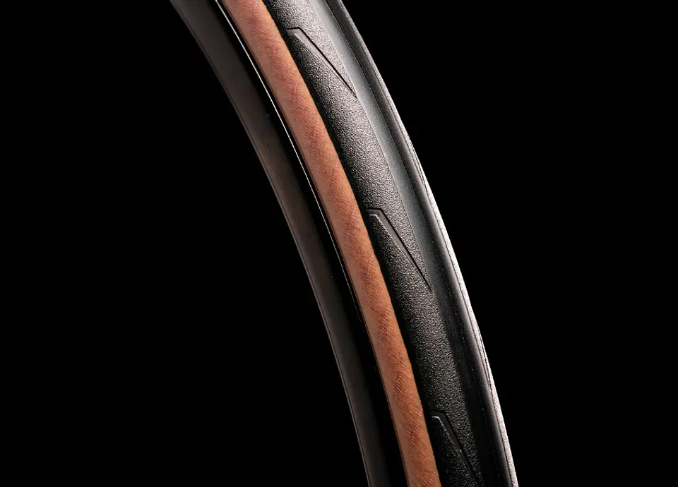 Neumático Goodyear Ruta Eagle 28 TAN 1