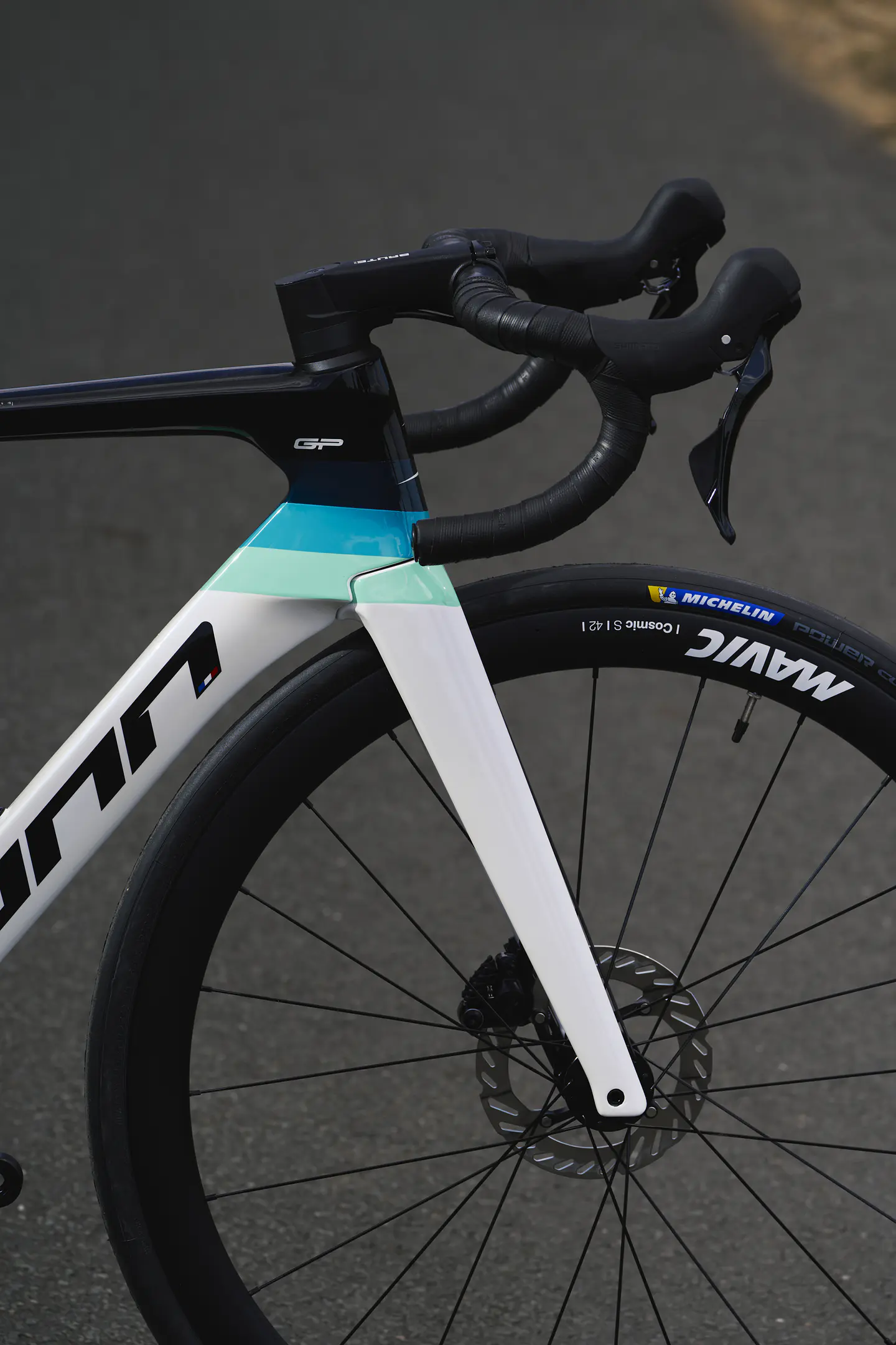 Bicicleta AERO Sunn GP S2 3