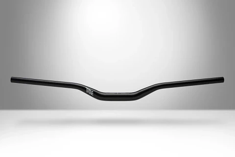 Manubrio Title AH1 31.8 Negro 38 rise