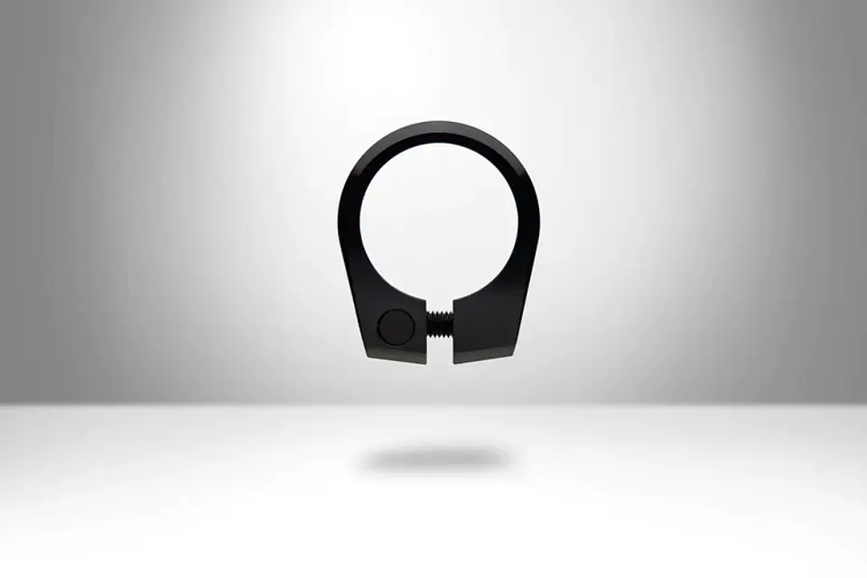 Collerin TITLE NEGRO 3