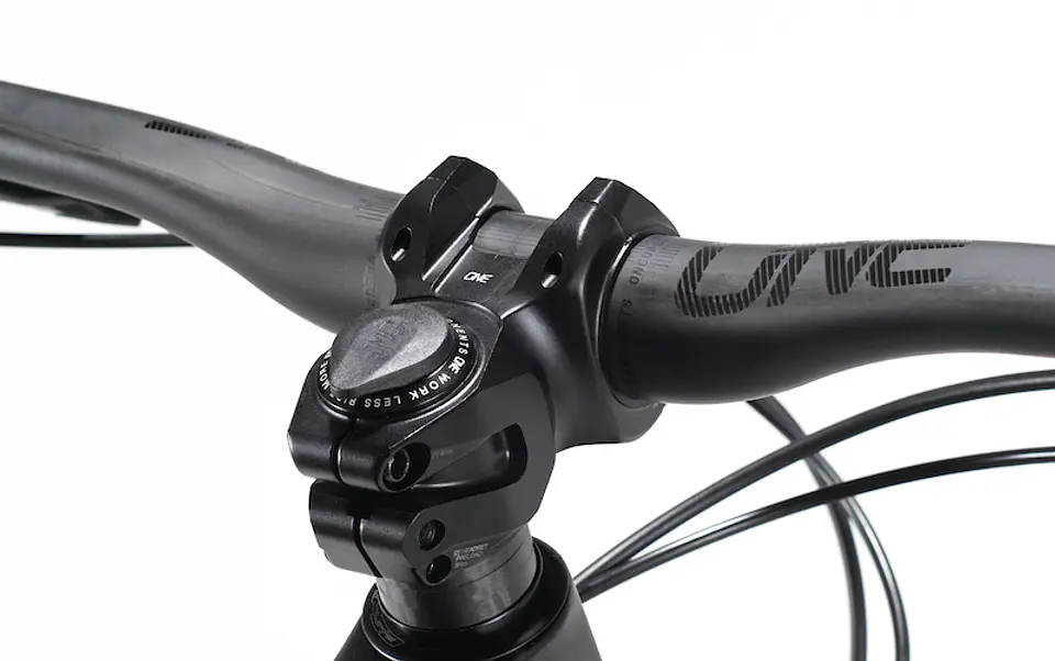 Manubrio One Up Carbon 3