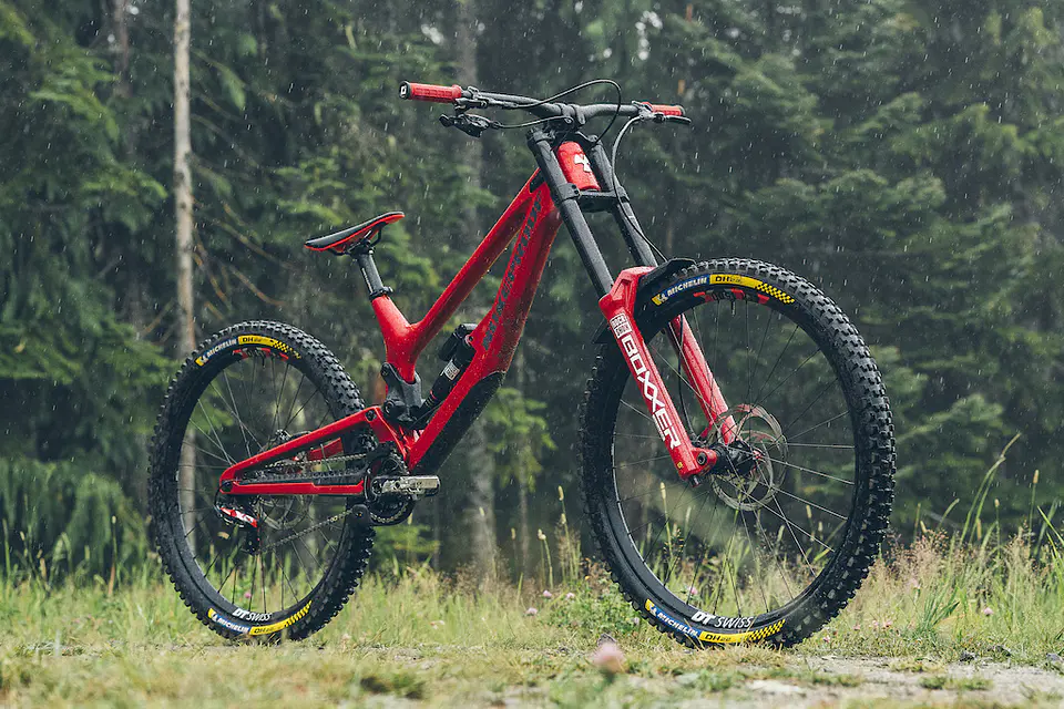 Horquilla Rockshox BoXXer D1 29 200 mm Roja 2
