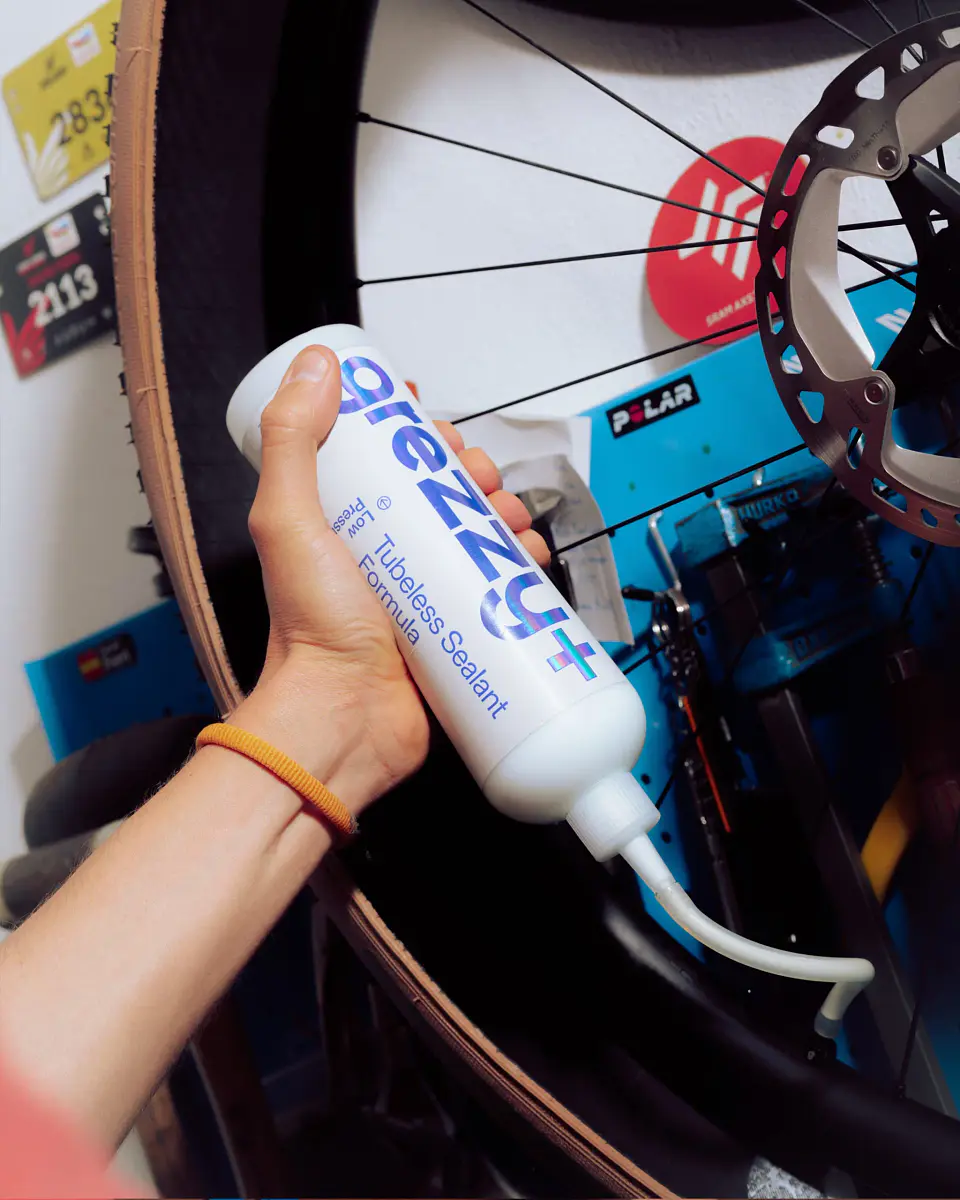 Líquido Sellante Tubular Grezzy+ Low Pressure 500 ml 2