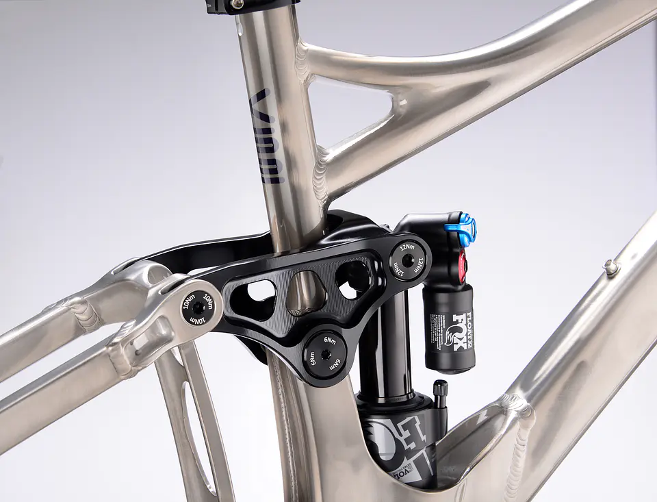 Cuadro de Enduro Banshee Titan V3.2 5