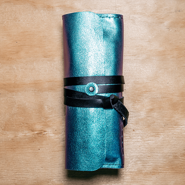 Estuche Águila menta-violeta tornasol