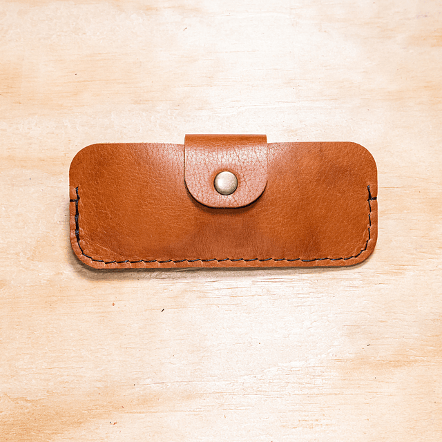 Estuche Pitío para lentes caramelo y café