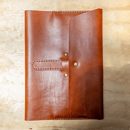 Portafolios Turcaza tamaño oficio caramelo