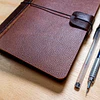Libreta Algarrobo 120 hojas reemplazables A5 café relieve y café agreste