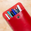 Estuche rojo para lápices