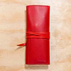 Estuche rojo roll-up para lápices bolsillos de colores