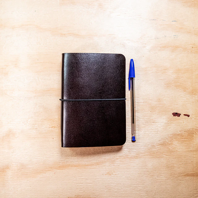 Libreta Maullín (A6) 120 hojas reempl café agreste