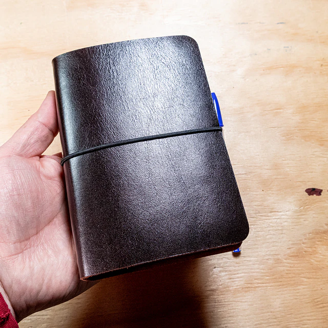 Libreta Maullín (A6) 120 hojas reempl café agreste