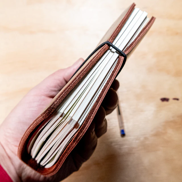 Libreta Maullín (A6) 120 hojas reempl café agreste