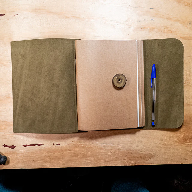 Libreta Belloto (A5) 120 hojas reempl caramelo