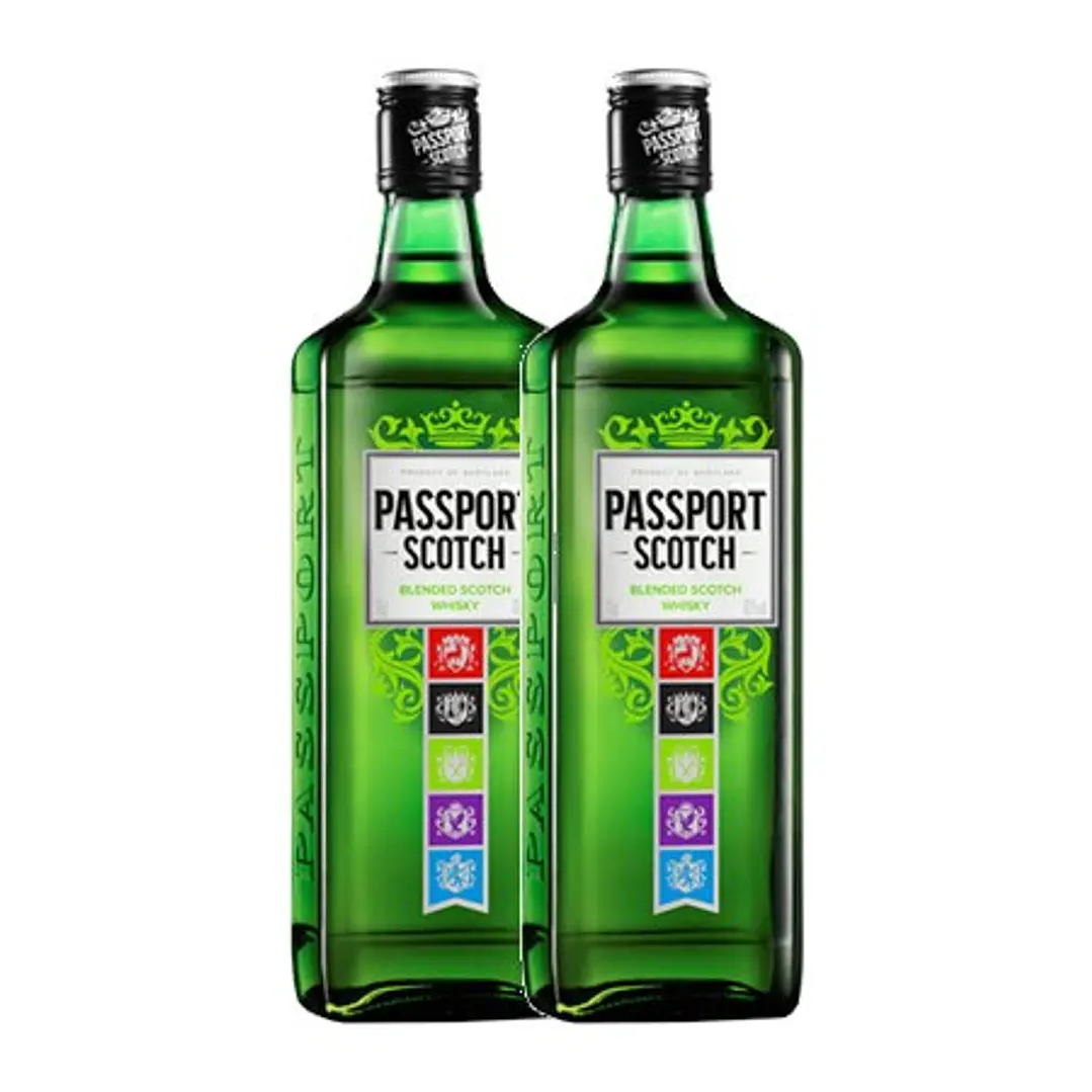 PASSPORT BLENDED SCOTCH WHISKY vol.40% - 70cl 2