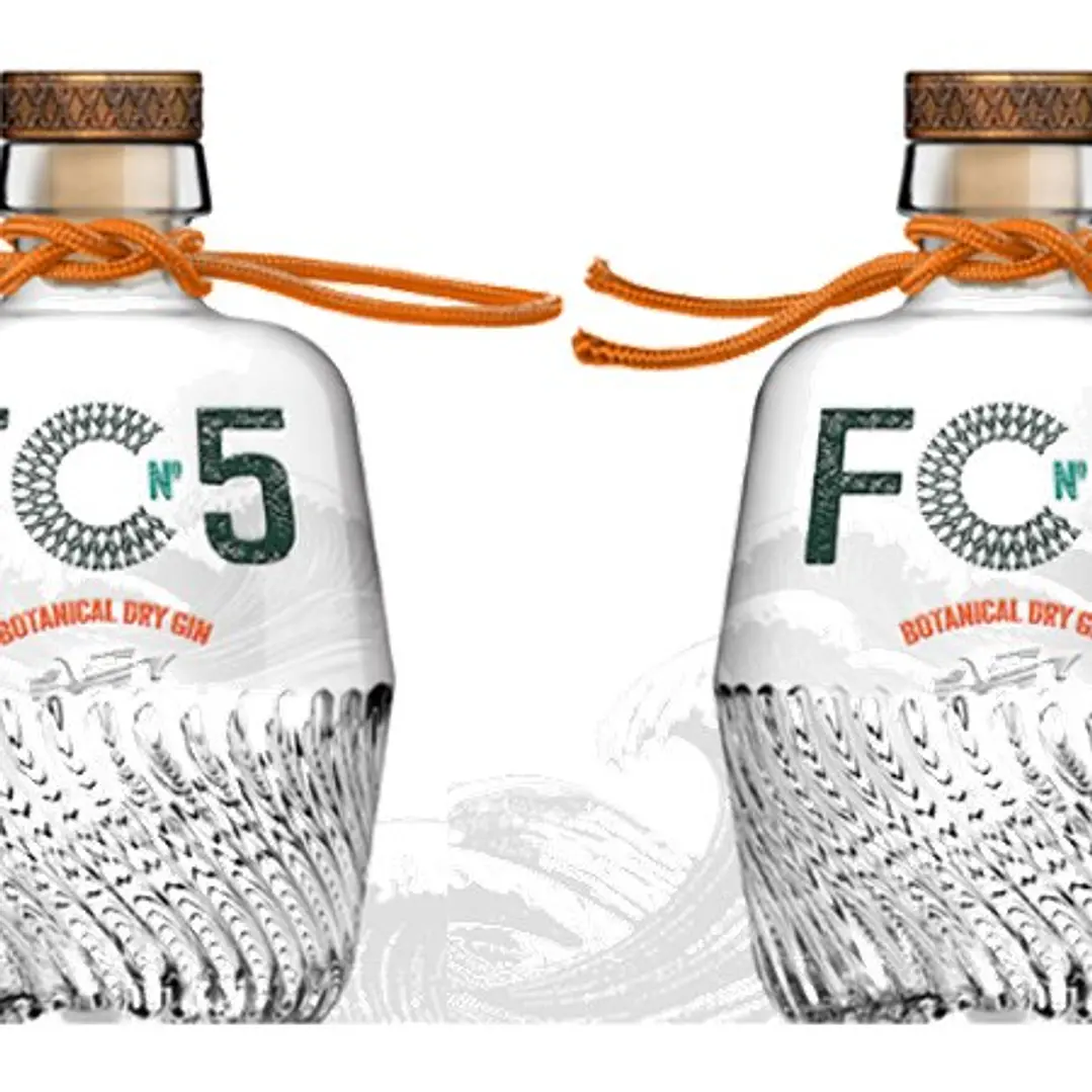 GIN FC Nº 5 - Botanical Dry Gin by Fábio Coentrão 2