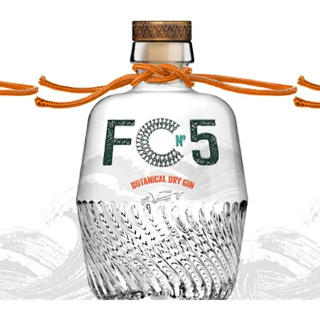 GIN FC Nº 5 - Botanical Dry Gin by Fábio Coentrão 3