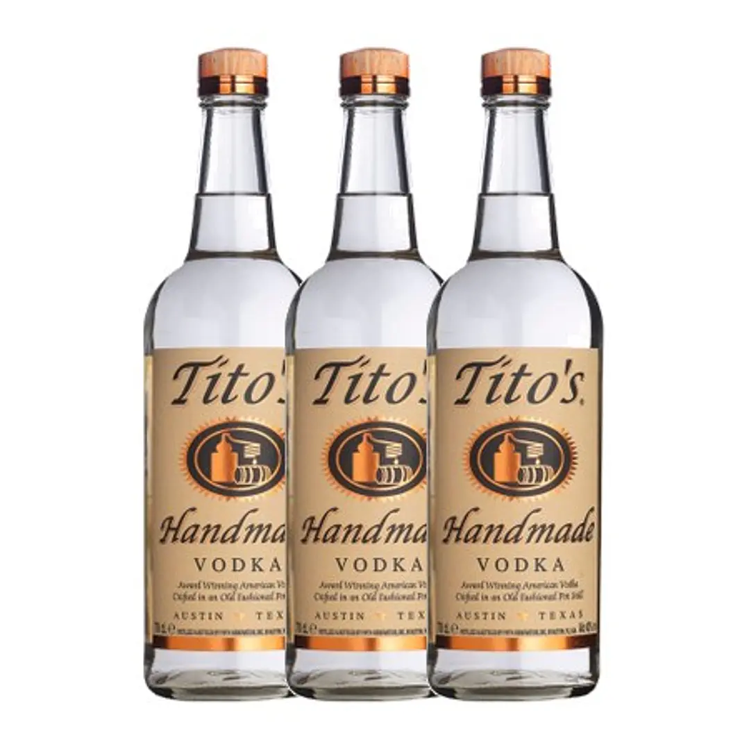 VODKA TITO´s vol. 40% -70cl 3