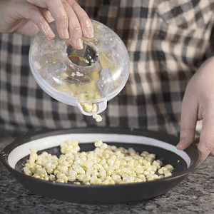 Pelador de Maiz Hojas Practico de Cocina