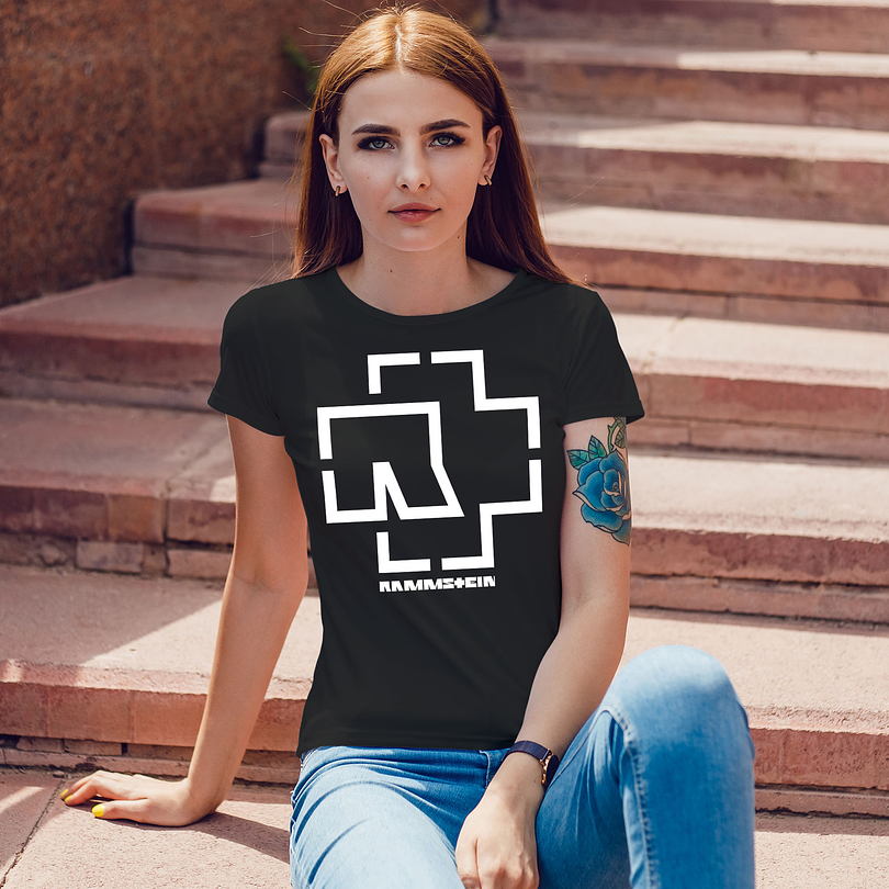 Polera premium Rammstein mujer 7