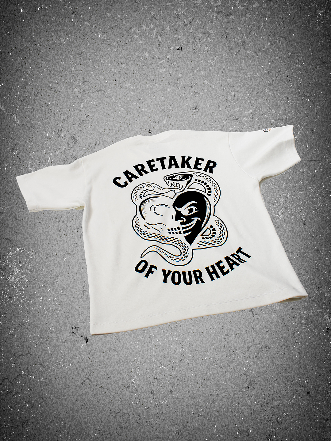 OVERSIZE CARETAKER 3