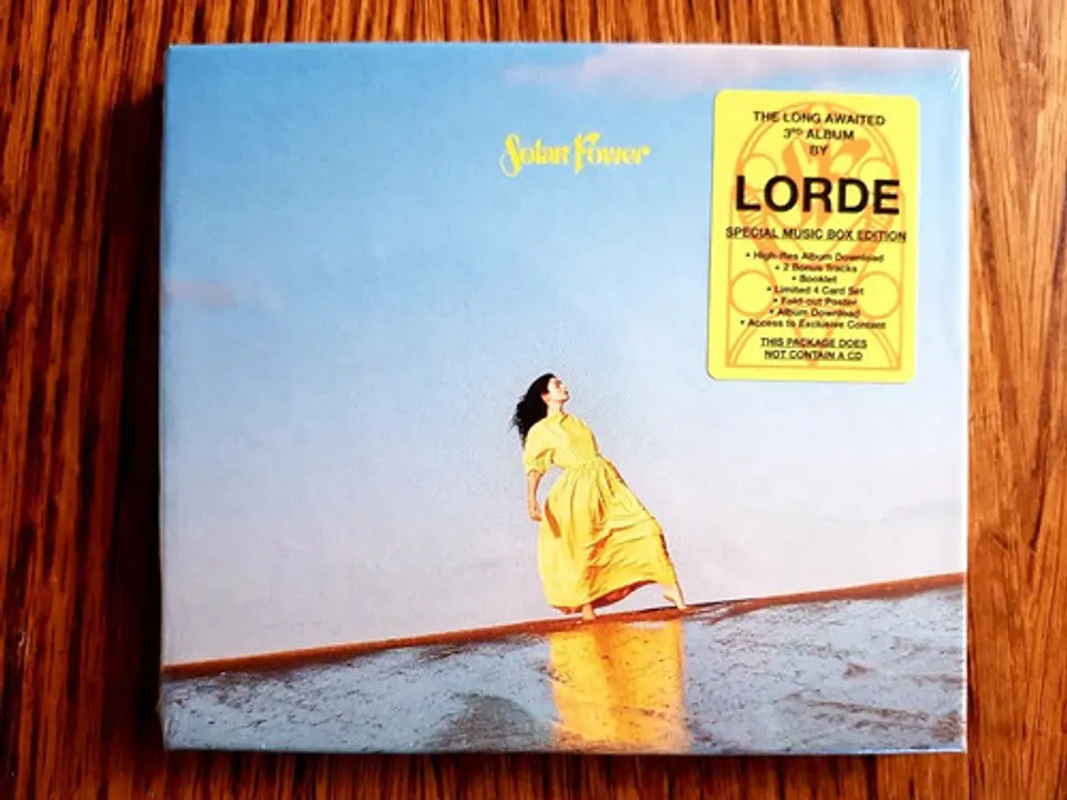 Lorde - Solar Power - Music Box 2