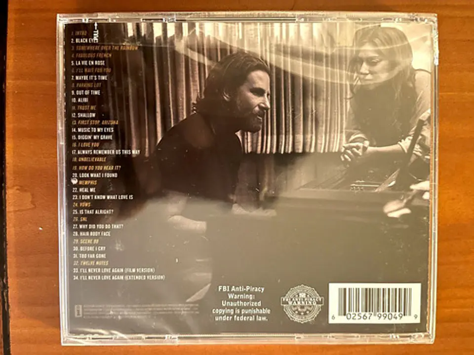 Lady Gaga - A Star Is Born - CD Soundtrack Target EdItion + Póster 3