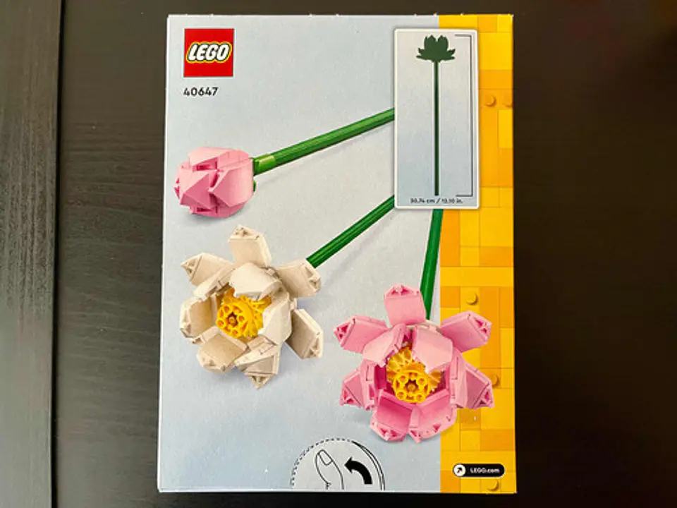 Lego The Botanical Collection: Flores De Loto (Set 40647) 3