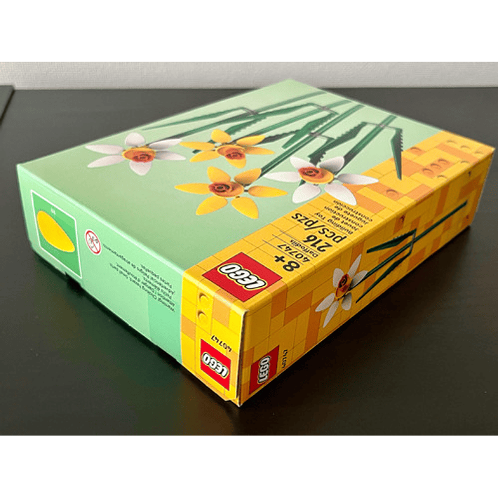Lego The Botanical Collection: Narcisos - 40747 3