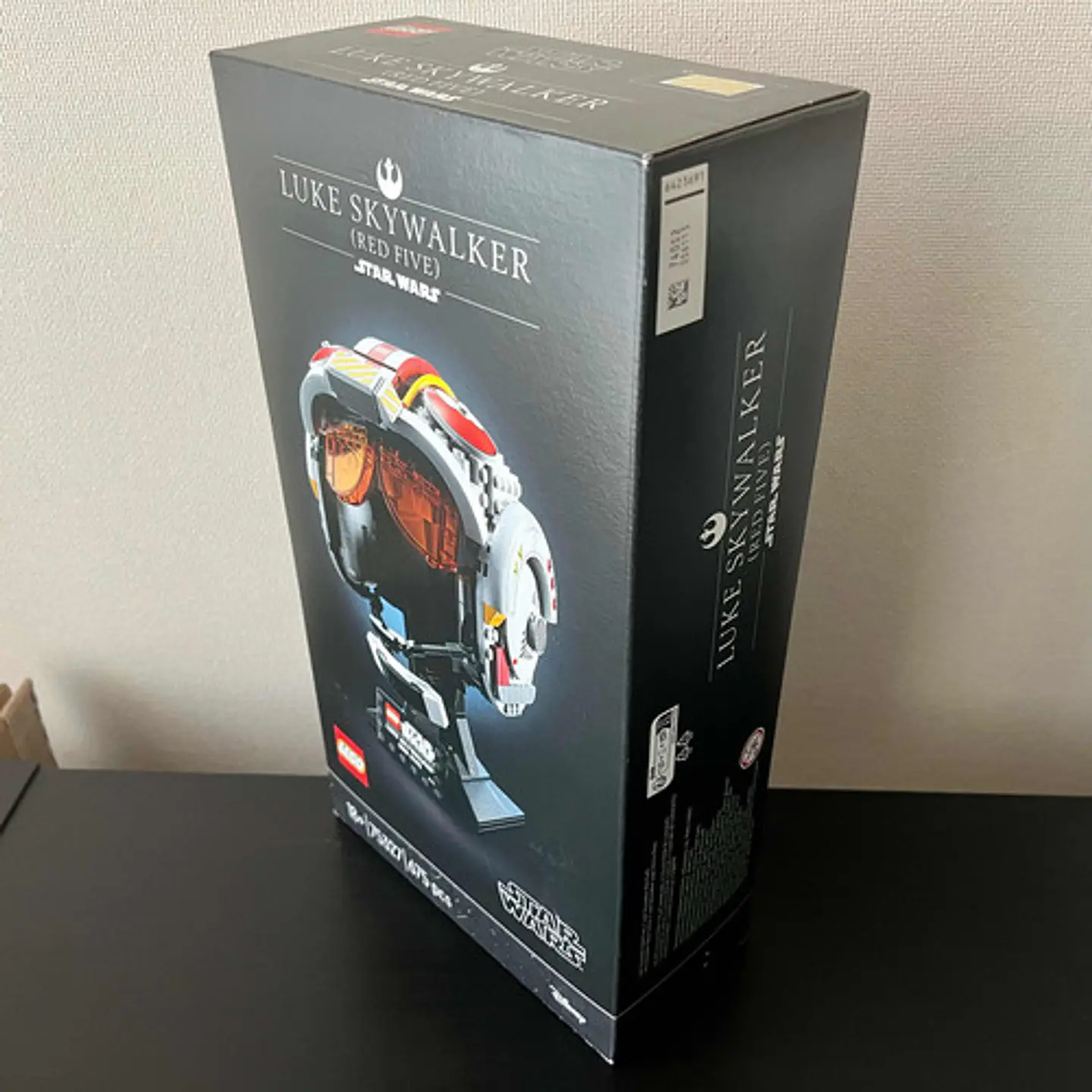 Lego Star Wars - Casco De Luke Skywalker (Red Five) - 75327 4