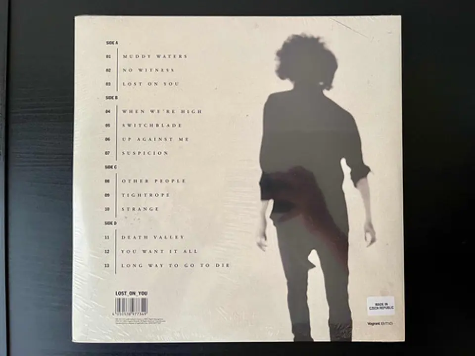 LP - Lost On You - Vinilo (2LP) Dorado Edición Limitada 4