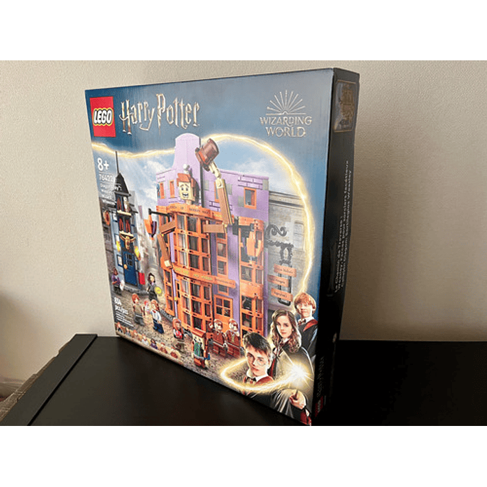 Lego - Harry Potter: Callejón Diagon Sortilegios Weasley 76422 4