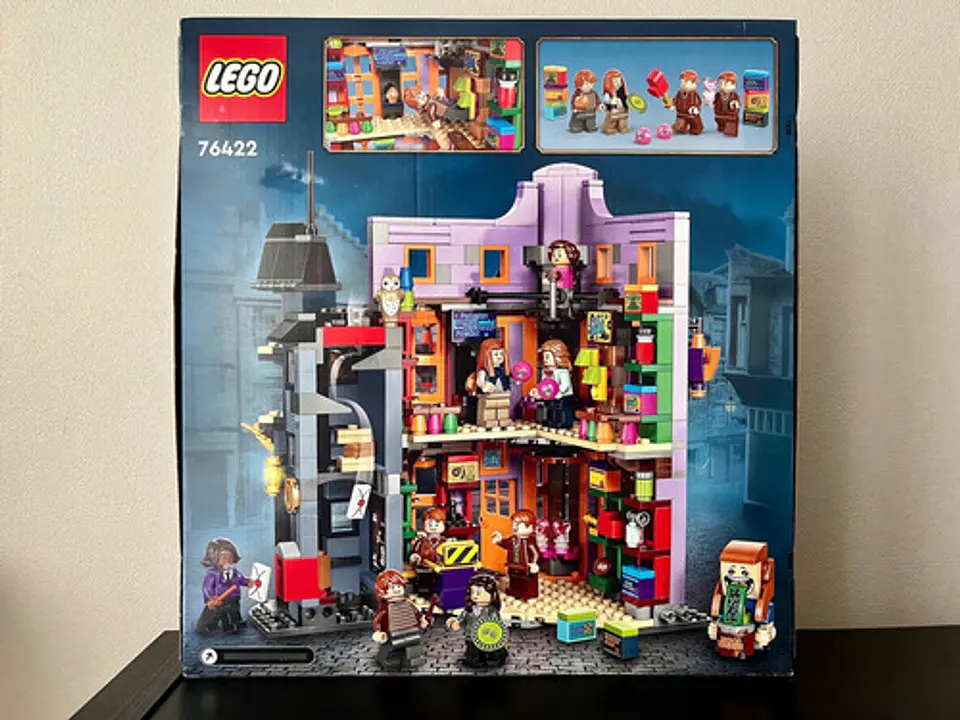 Lego - Harry Potter: Callejón Diagon Sortilegios Weasley 76422 5