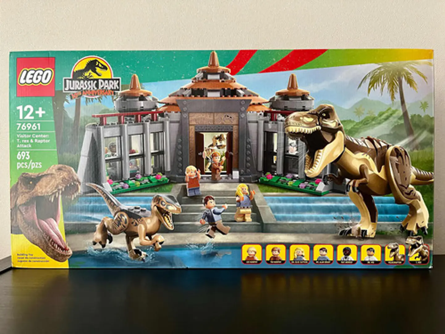 Lego Jurassic Park - Centro De Visitantes: T. Rex Y Ataque Del Raptor 76961 2