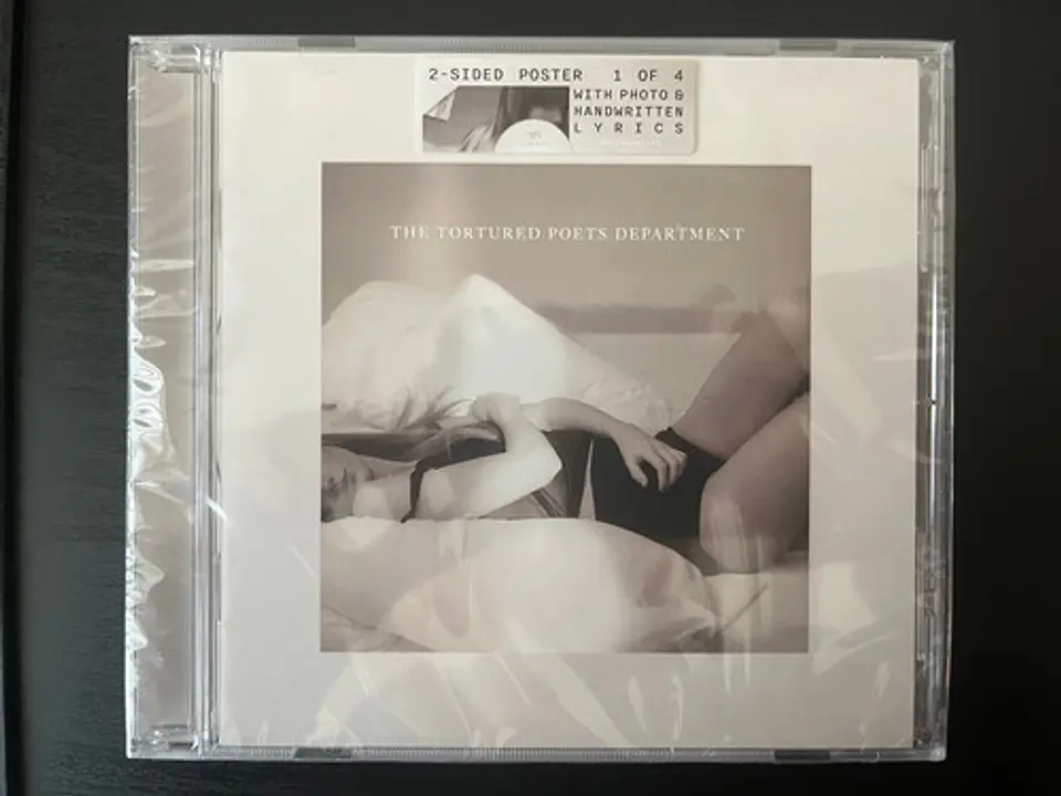 Taylor Swift - The Tortured Poets Department - CD Estándar y Target Editions 2